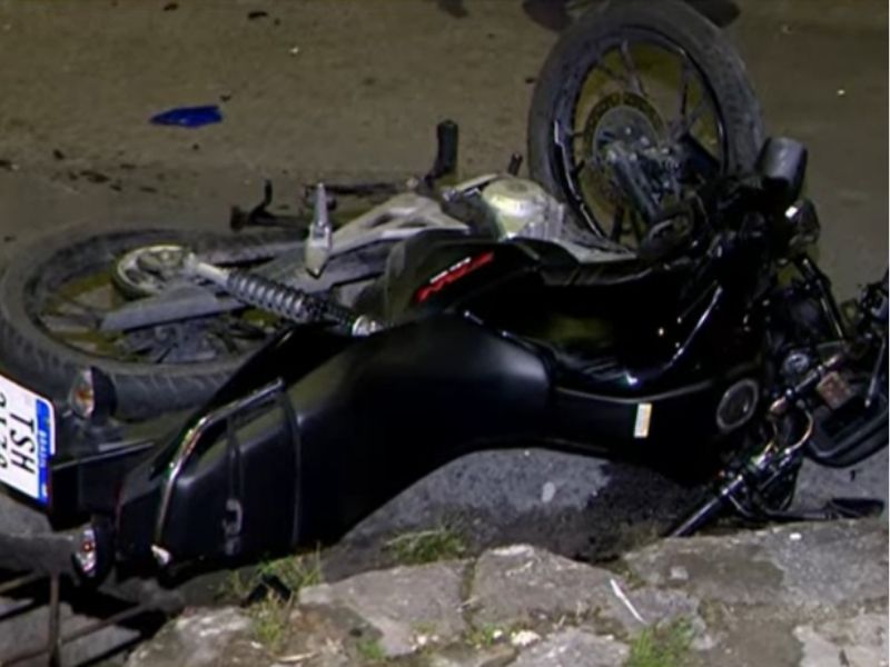 Colisão entre motos deixa dois feridos na zona norte de Manaus