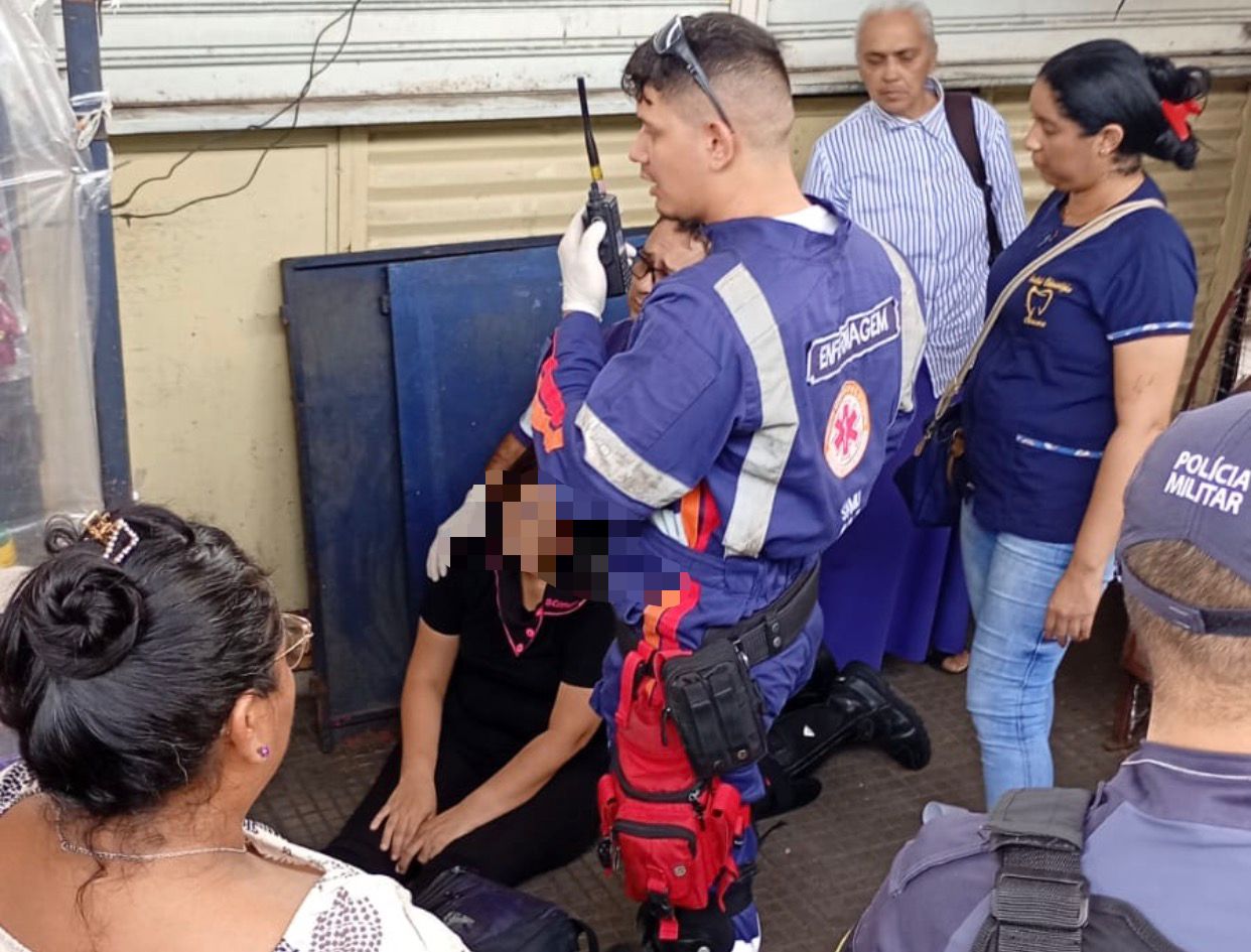 Homem esfaqueia ex-namorada no Terminal 5 em Manaus; ele não aceitava fim do relacionamento