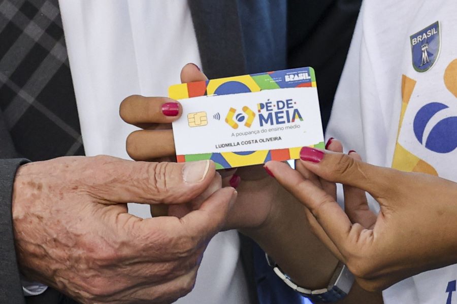 Inscrições para 12 mil bolsas do Pé-de-Meia Licenciaturas começam nesta sexta-feira