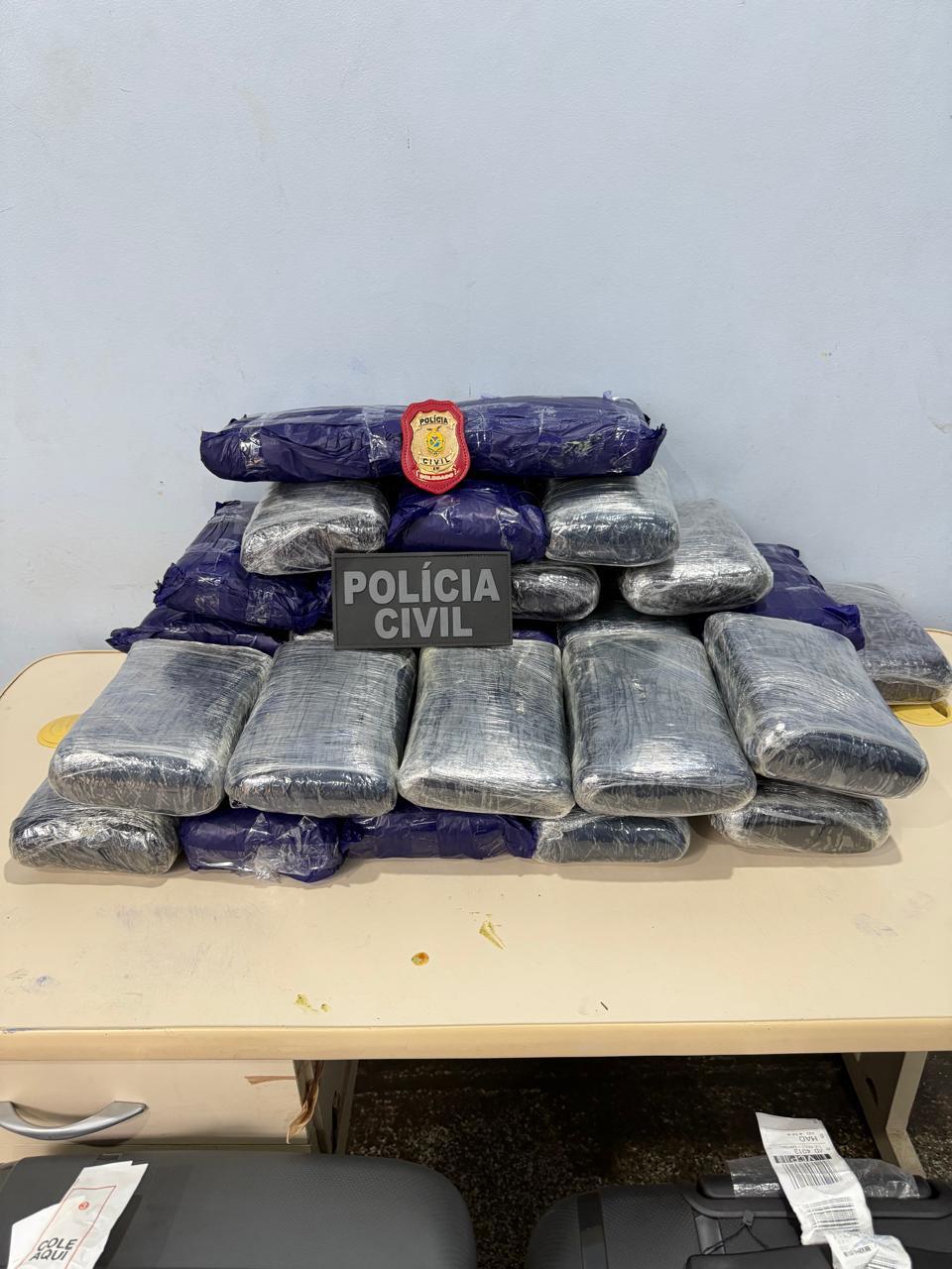 Quadrilha é presa por tráfico interestadual de drogas, em Tefé