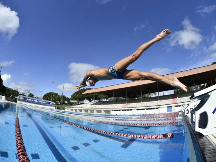 Vila Olímpica de Manaus abre vagas para natação e corrida para adultos