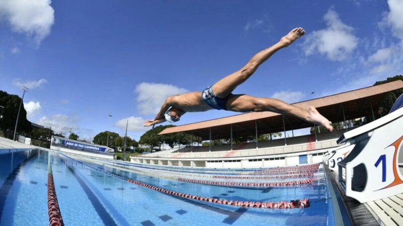 Vila Olímpica de Manaus abre vagas para natação e corrida para adultos