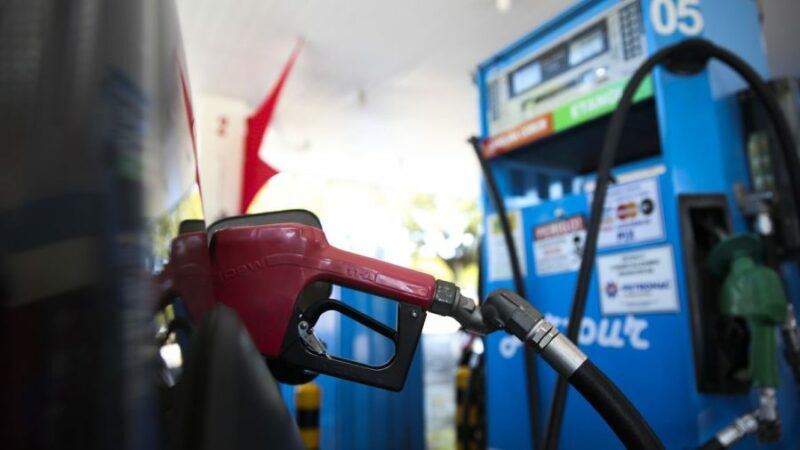 Gasolina sobe e chega a R$ 7,79 em alguns postos de Manaus