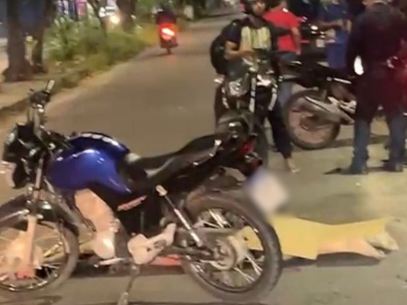 Motociclista morre após perder controle e colidir contra mureta na zona norte de Manaus