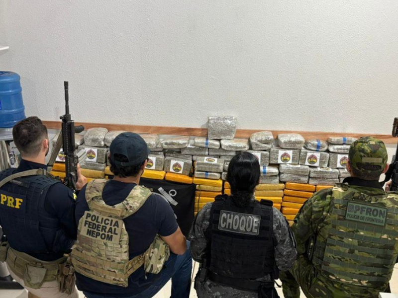 Operação no Rio Madeira apreende mais de 400 quilos de drogas e arma de fogo em Rondônia