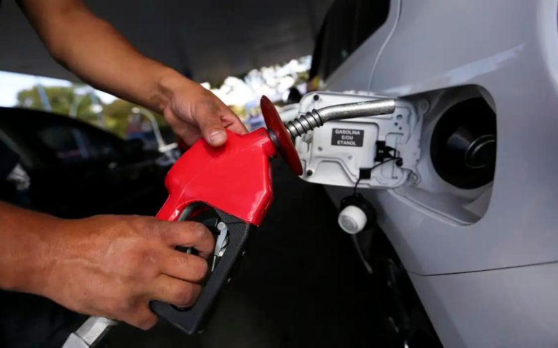 Preço da gasolina dispara e chega a R$ 7,29 nos postos de Manaus