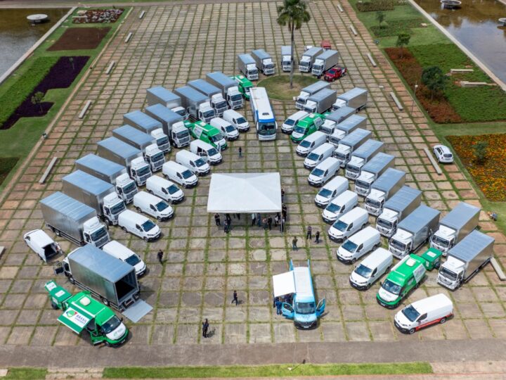 Saúde do DF Reforça Atendimento com Entrega de 56 Novos Veículos