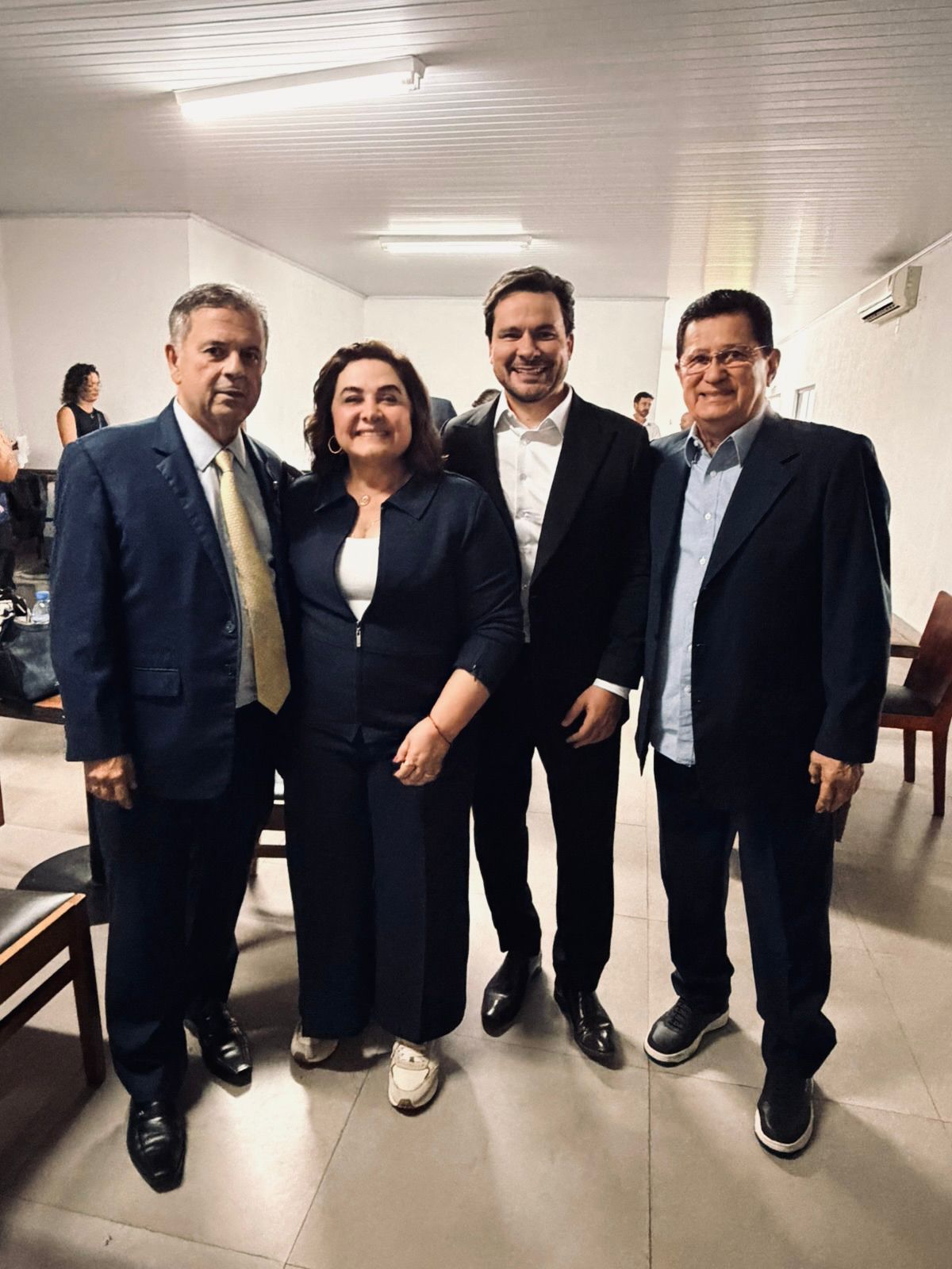 Pré-candidata do PL ao governo, Professora Maria do Carmo está em Brasília para gravar inserções partidárias com Flávio Bolsonaro