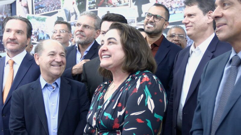 Professora Maria do Carmo figura entre importantes nomes da política nacional em evento em São Paulo