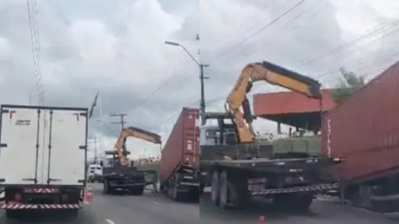 Contêiner se solta de carreta na Avenida Autaz Mirim, em Manaus; VÍDEO