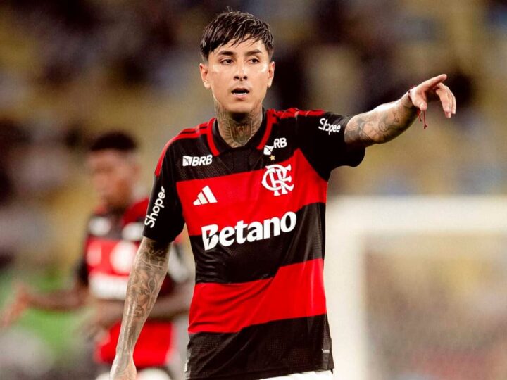 Flamengo multa Pulgar após expulsão contra o Bragantino