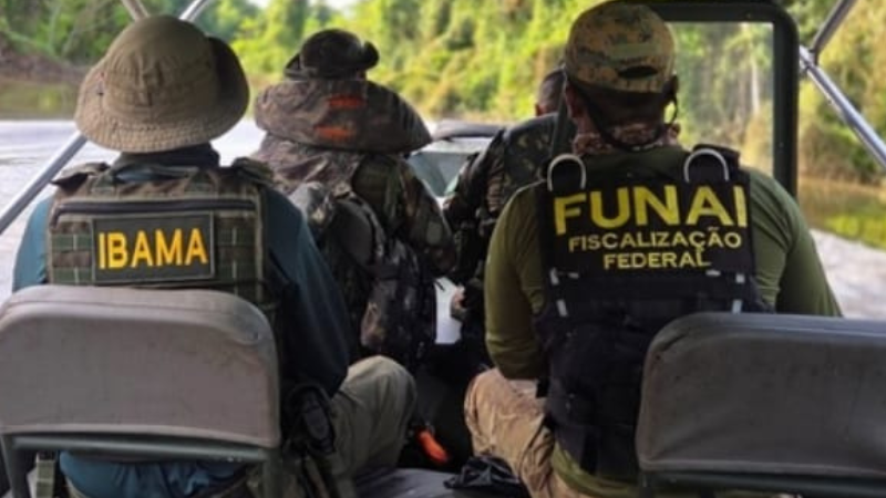 Operação do Ibama apreende pescado ilegal e armas no Vale do Javari, no AM