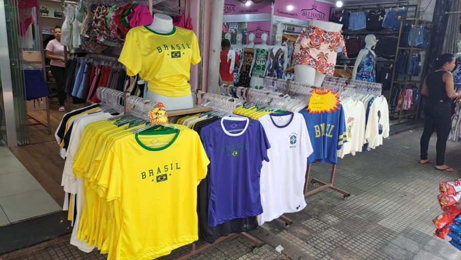 Vendas da Copa: polarização política influencia preferência do consumidor