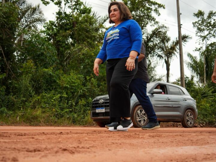 Em passagem por Iranduba, Professora Maria do Carmo mostra precariedade do ramal do Janauari
