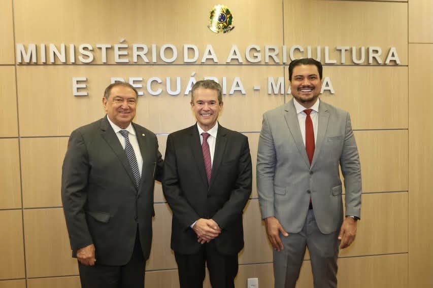 Em Brasília, prefeito Thomé Neto e comitiva de Autazes (AM) garante investimentos para o município