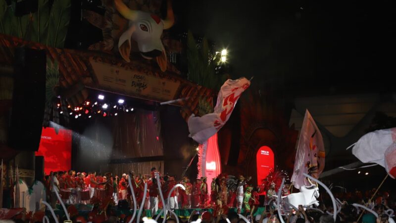 Garantido lota Sambódromo com o lançamento do álbum ‘Parintins: Portal do Encantamento’
