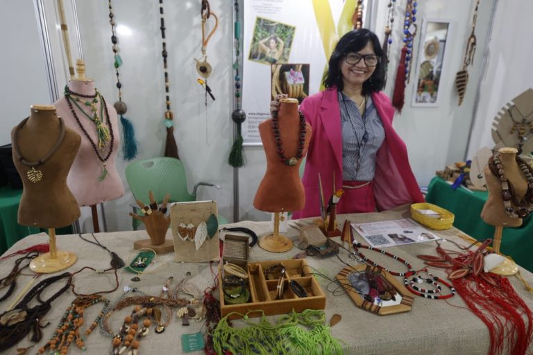 EcoAmazônia abre programação com feira de bioeconomia, painéis e protagonismo de comunidades tradicionais