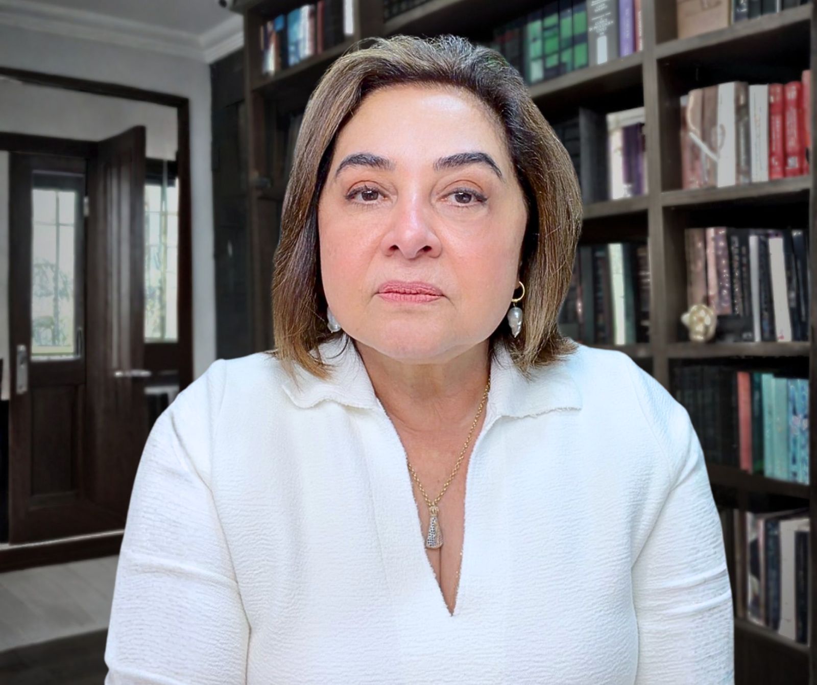 GRAVE: Professora Maria do Carmo denuncia blindagem política e cobra explicações de Wilson Lima e Roberto Cidade