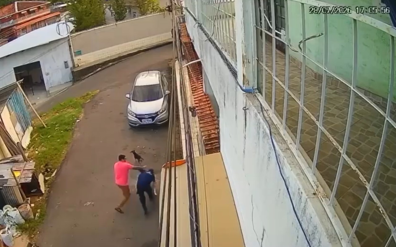 Professor de jiu-jítsu é demitido da Câmara após agredir autista