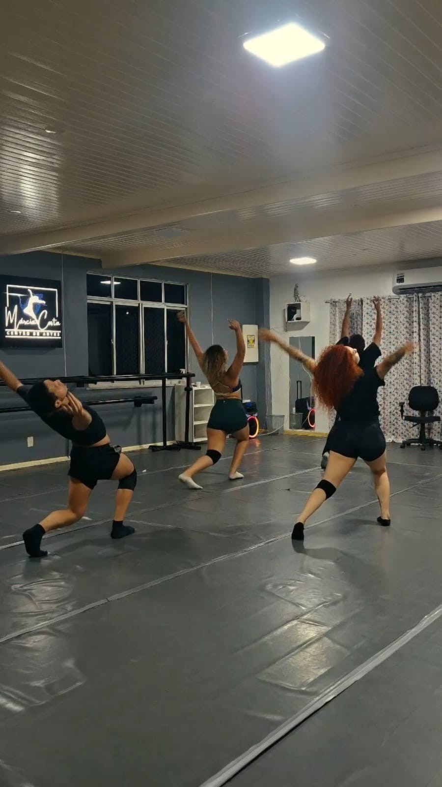 Dança transforma autoestima e rotina em Manaus