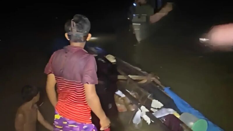 Exército resgata 8 indígenas após naufrágio em rio no Amazonas