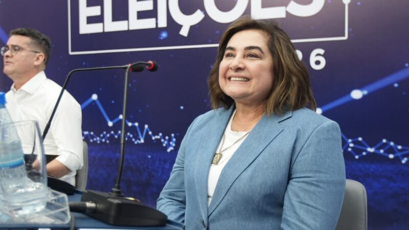 POLÍTICA / DEBATE