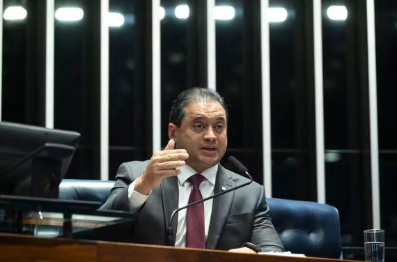 PF investiga familiares de senador em nova etapa da Sem Desconto