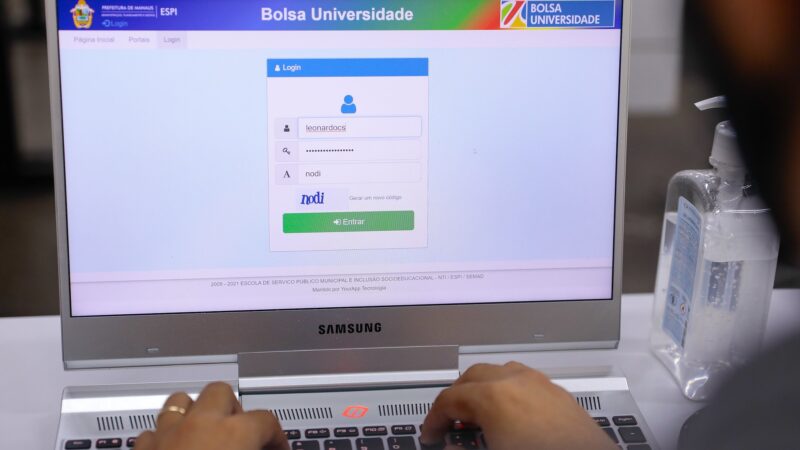 Bolsa Universidade 2027 abre inscrições para quase 20 mil bolsas em faculdades de Manaus