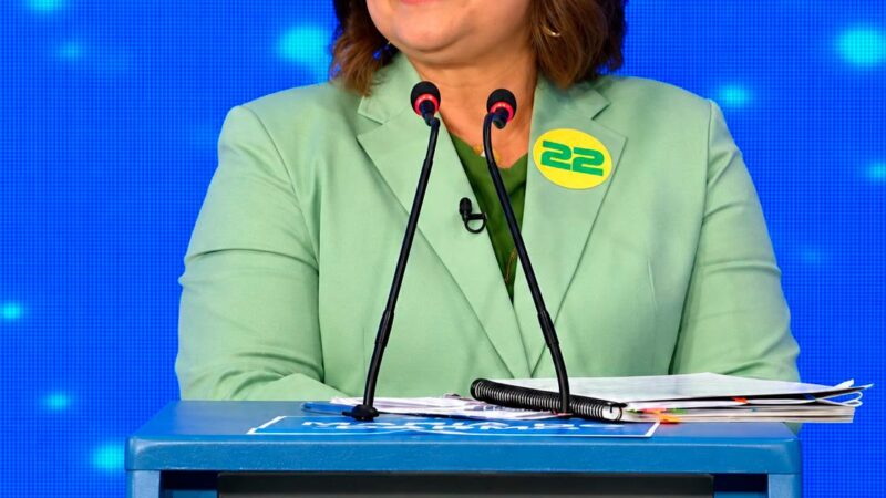 *POLÍTICA*  *Professora Maria convoca o Amazonas para a mudança: ‘Ninguém muda votando nos mesmos’*