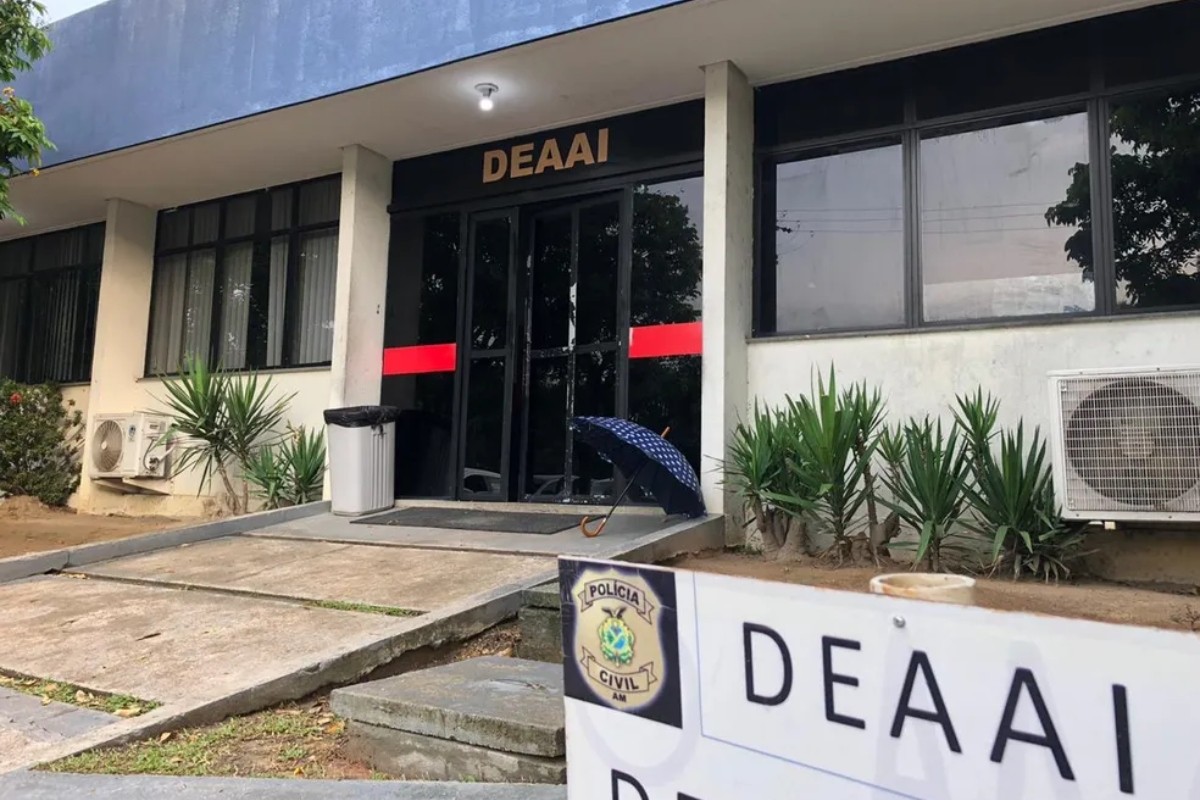 Adolescente de 15 anos é apreendido após atacar mulher com canivete no Novo Israel, em Manaus