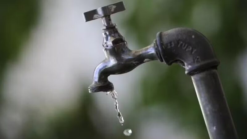 Justiça suspende reajuste de 5,52% na tarifa de água em Manaus