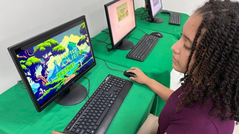 Manaós Tech Girls encerra inscrições e vai premiar jogos criados por meninas da rede pública