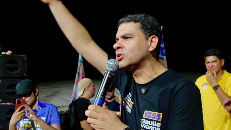 Saullo reforça presença em Parintins durante agenda no Zé Açu e Vila Amazônia