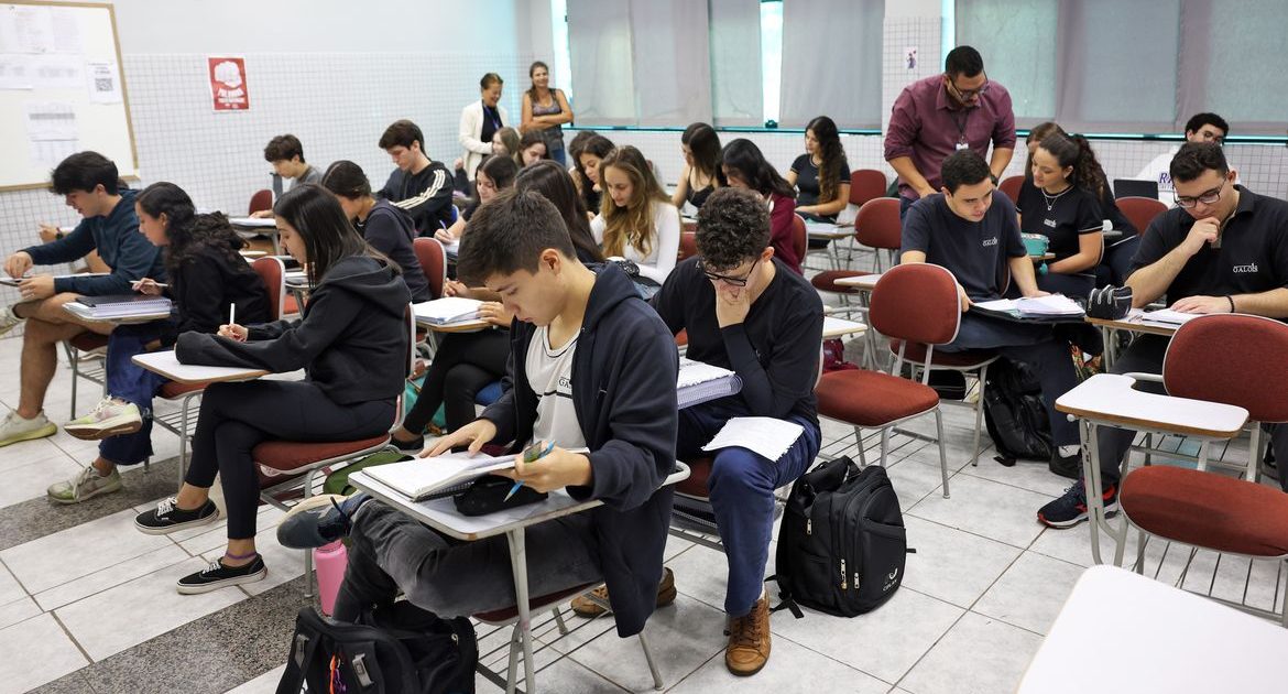 Inscrições para vagas remanescentes do Fies já estão abertas; MEC oferece 50 mil vagas