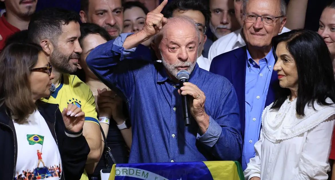 Líderes da Europa e da América Latina parabenizam Lula pela reeleição; OEA elogia participação no 2º turno